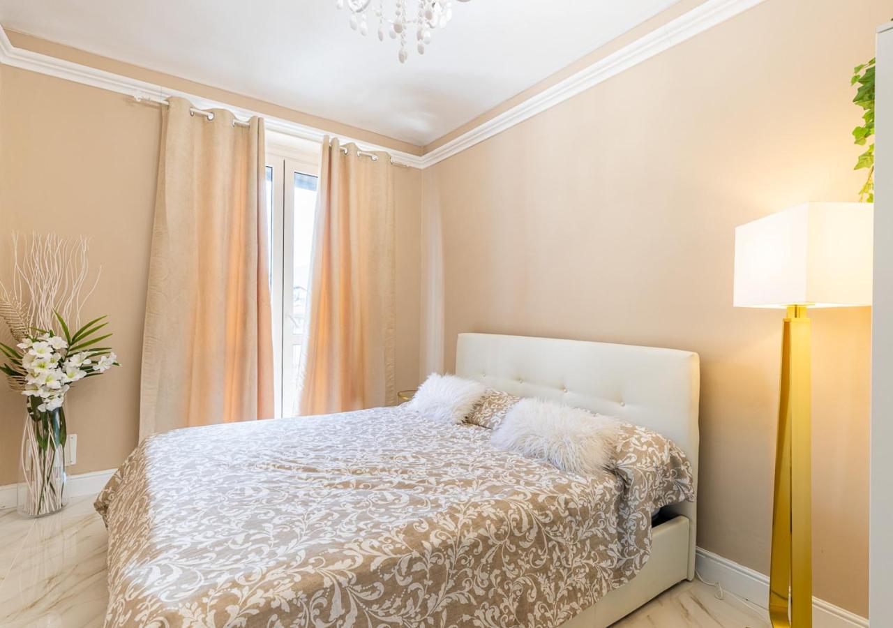 Elegant Suite - In Centro Portanuova トリノ エクステリア 写真