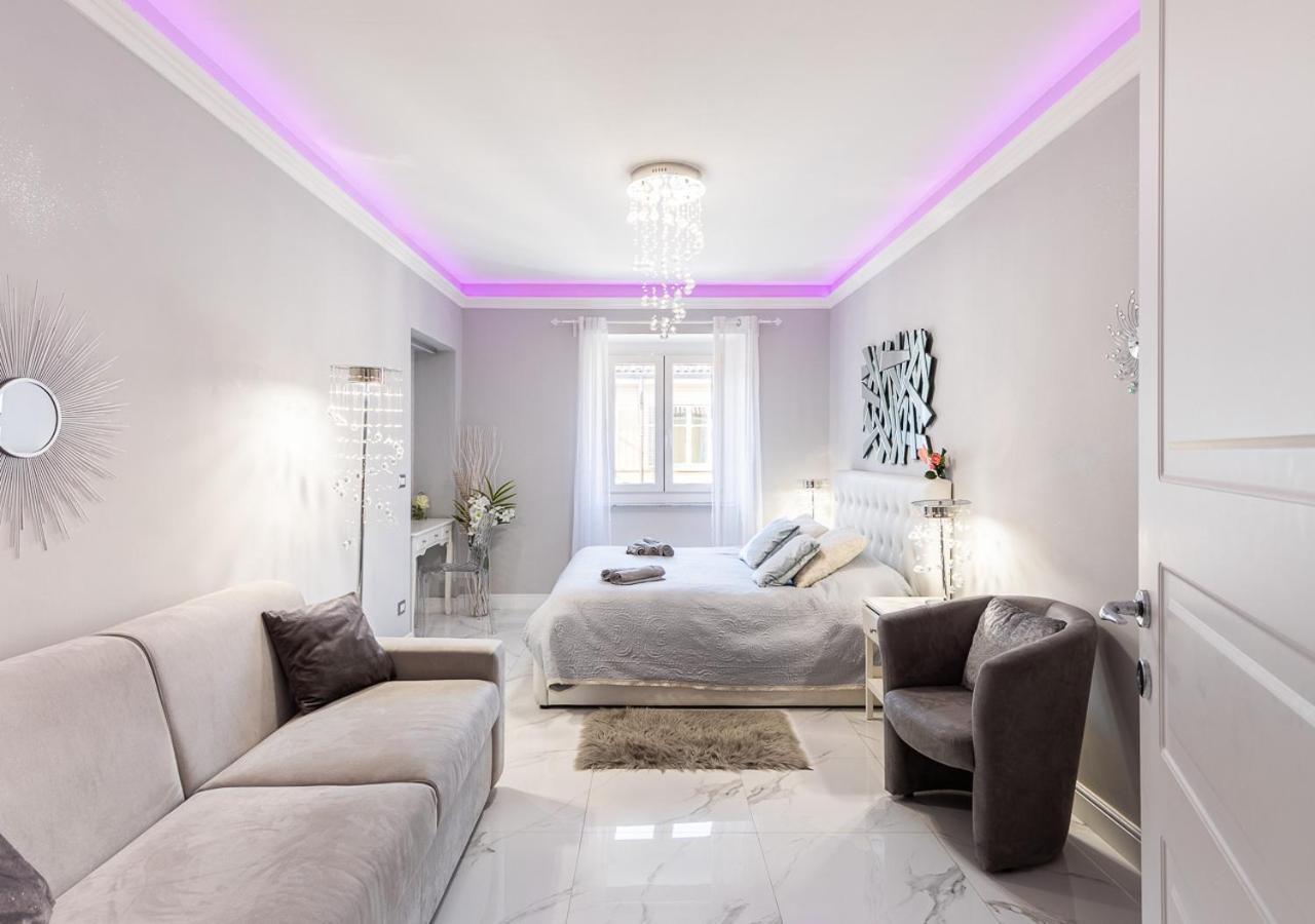 Elegant Suite - In Centro Portanuova トリノ エクステリア 写真